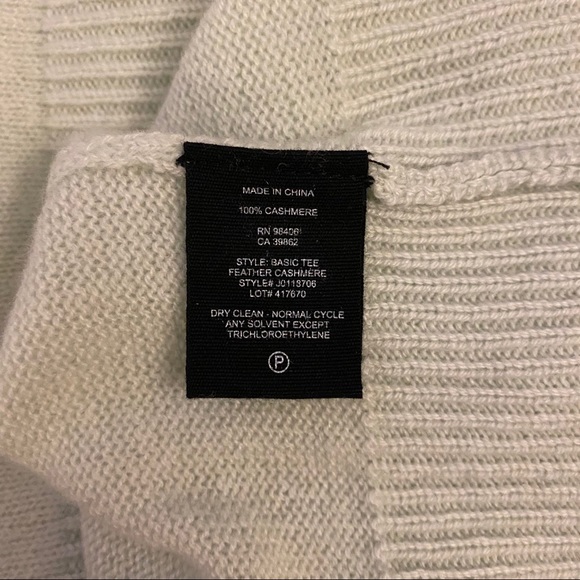 Theory Cashmere Basic Tee Opal Green Feather - Picture 5 of 5